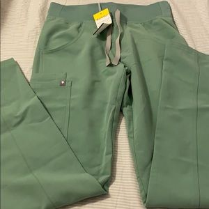 Figs Kade Cargo Scrub Pants XXS